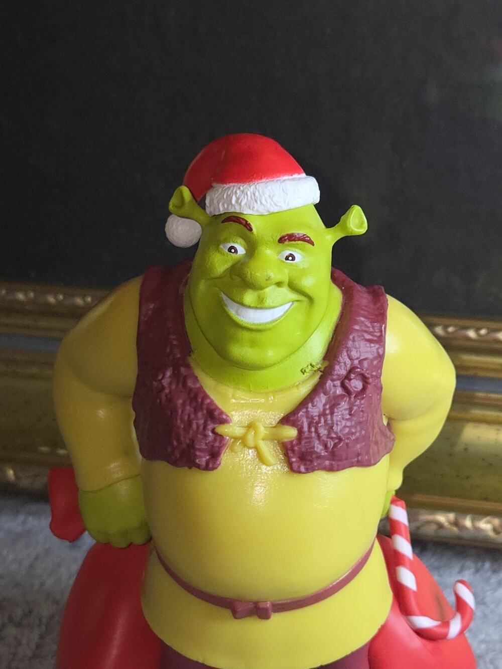 CultureFly DreamWorks Shrek Christmas Vinyl Figure 4” Santa Holiday Decor